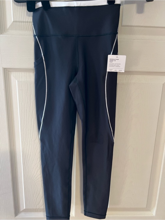 Athleta Pants - NWT Athleta Interval Stash Tipped 7/8 Tight Black White XXS Leggings